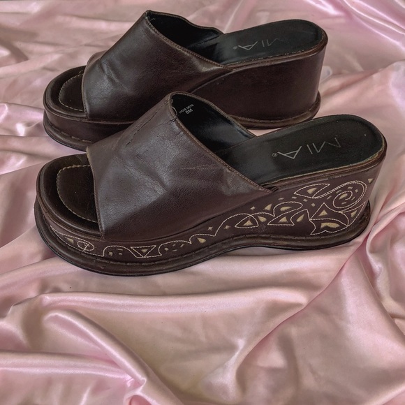 90’s Chocolate brown chunky platforms - Picture 4 of 4
